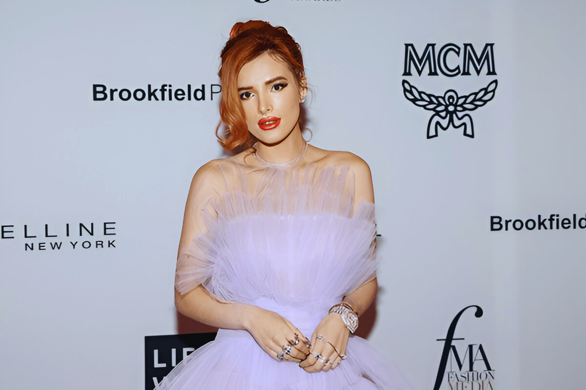 Bella Thorne Set to Direct First Feature Film