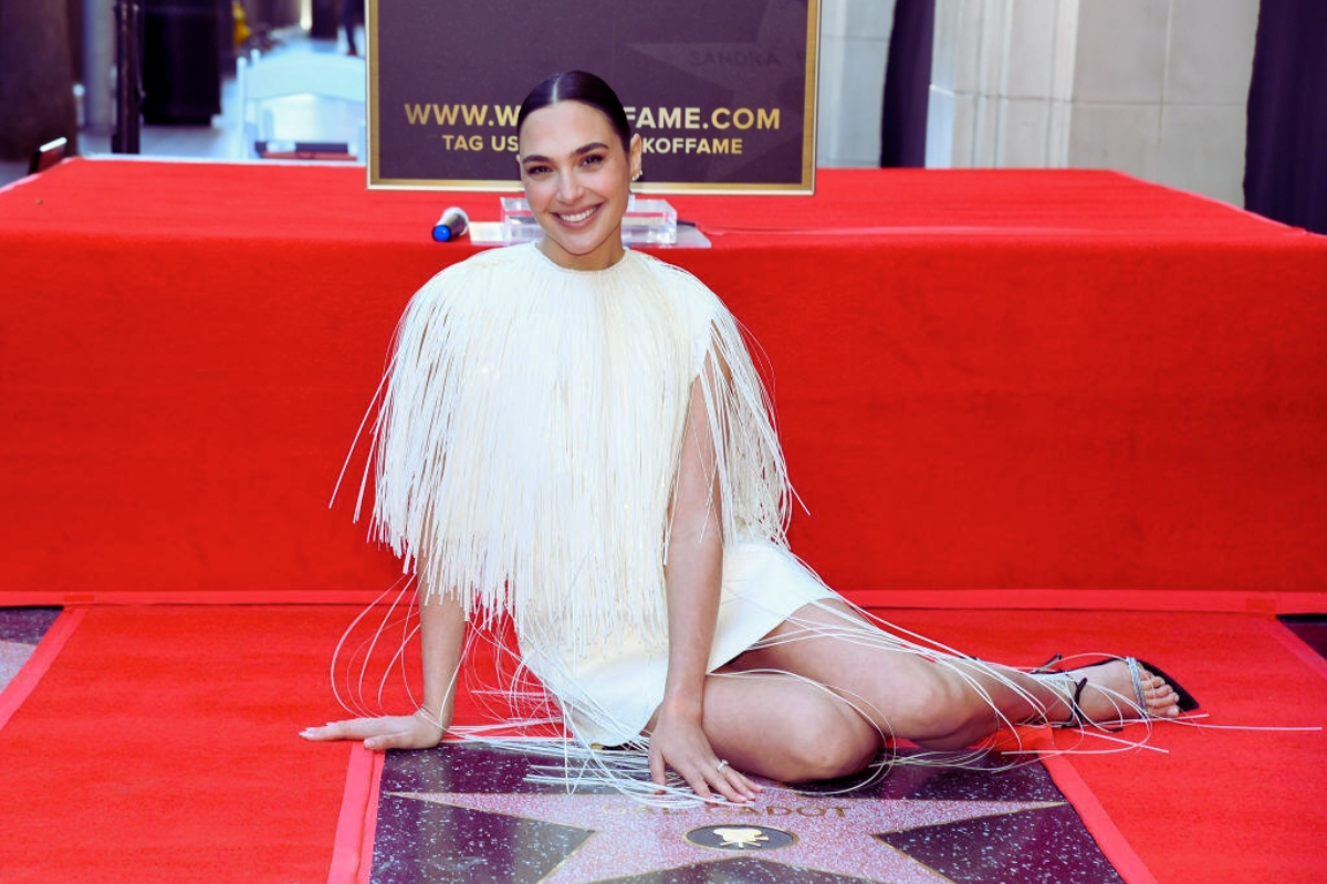 Gal Gadot first Israeli actor honored