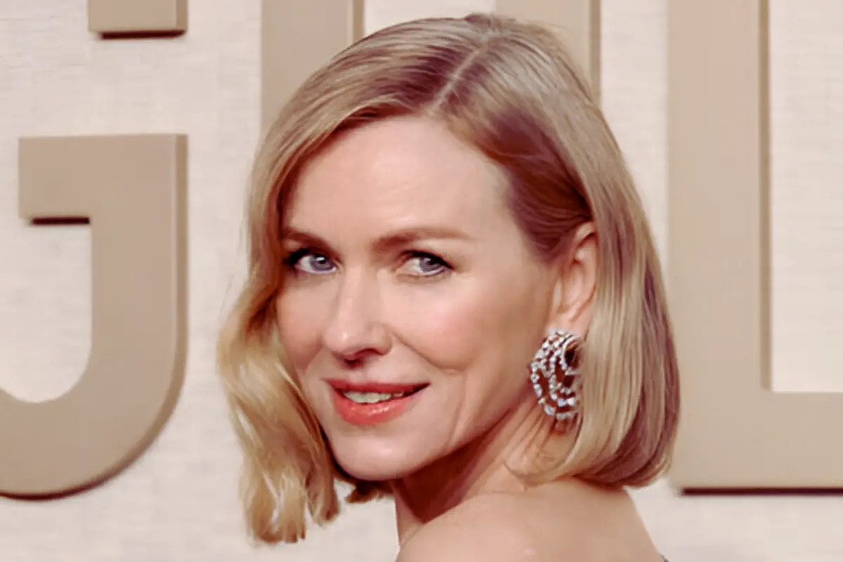 Naomi Watts’ Daughter Kai’s Runway Debut