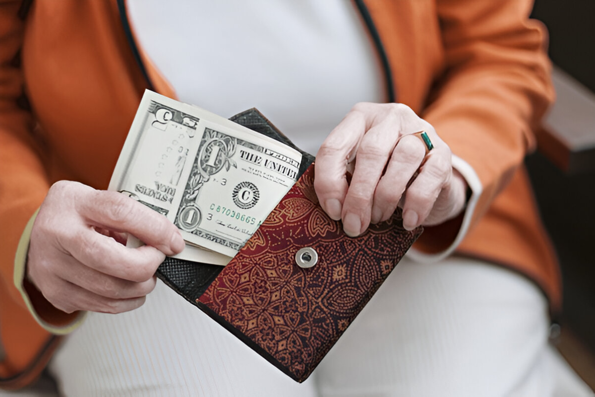 $500 Monthly Payments Begin for Some Families