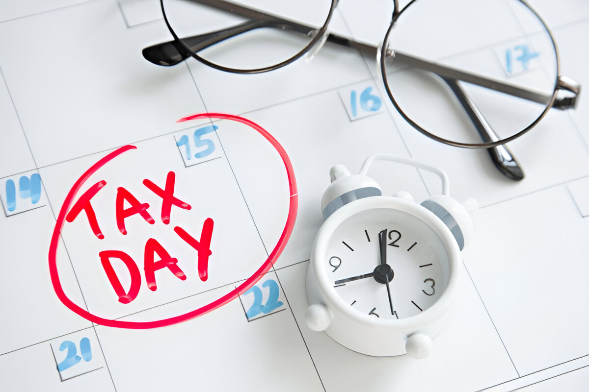 Last Chance to File Your Taxes in 2025