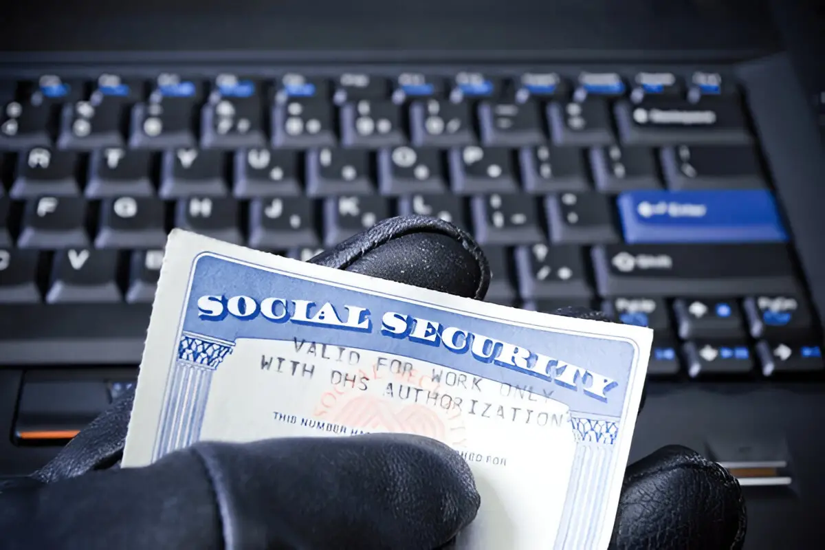 No, You’re Not Getting a $600 Social Security Boost This April