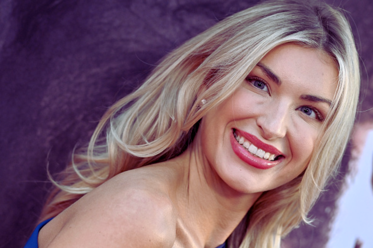 Camryn Kinsey Collapses LIVE on Fox News - What Happened?