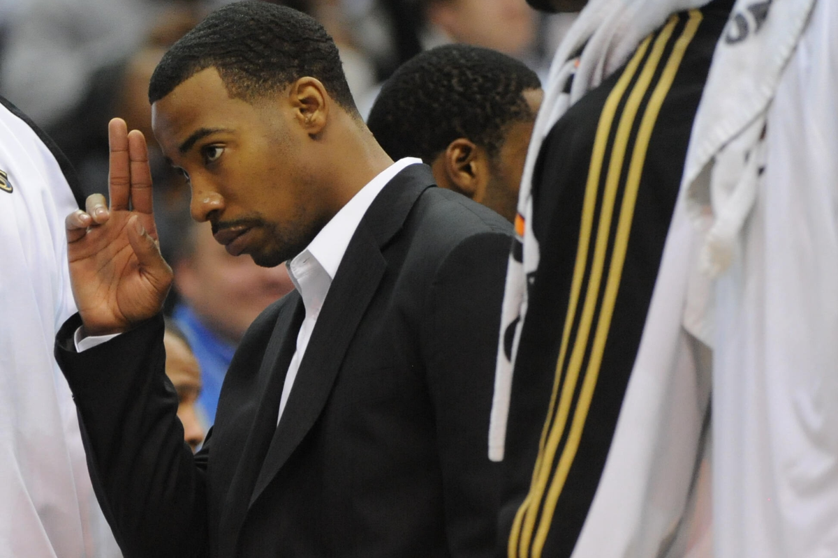 The Locker Room Confrontation That Changed Everything: The Javaris Crittenton Incident