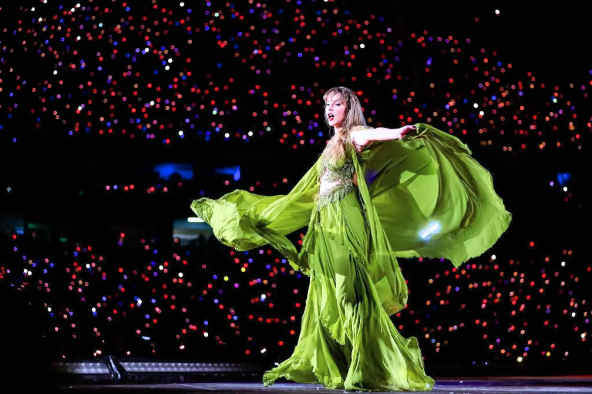 Taylor Swift's Impact on Emerging Artists: Shaping the Future of Music
