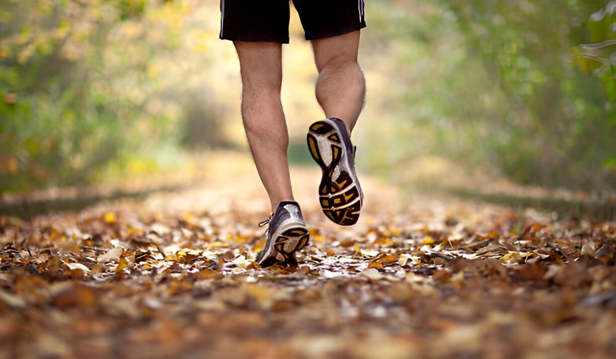 This 3-2-1 Minute Walking Strategy Boosted My Energy and Fitness in Just One Week