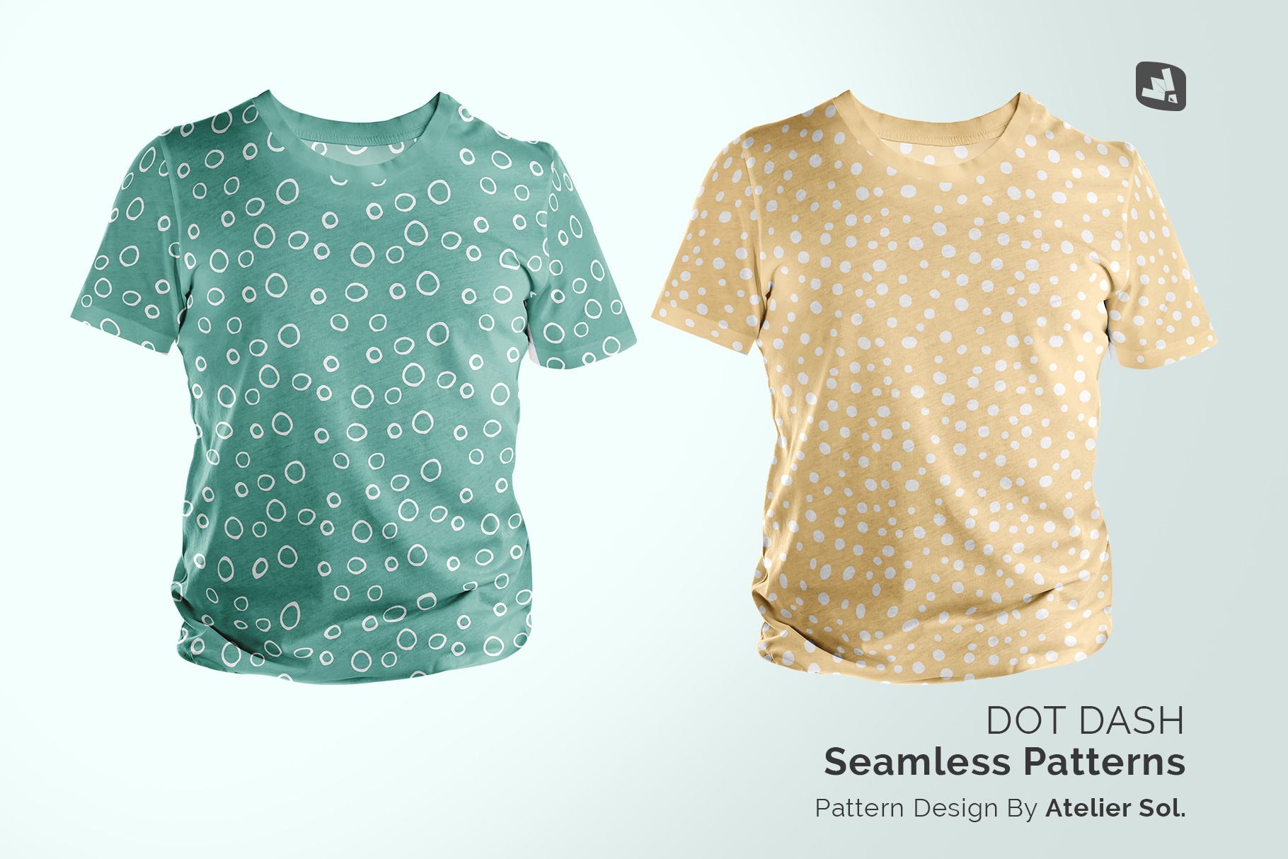 designer's credit of the men's round collar tshirt mockup